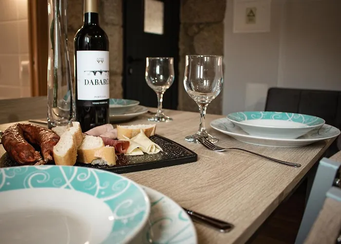 Casa Da Eira De Santo Amaro * Ponte da Barca