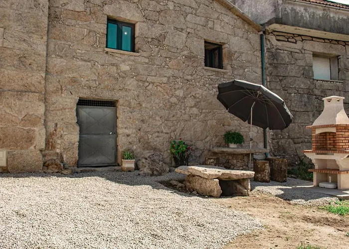 Casa Da Eira De Santo Amaro * Ponte da Barca